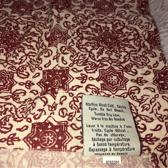 Pottery Barn Kristine Napkins 20x20 set of 2 - Picture 3 of 5